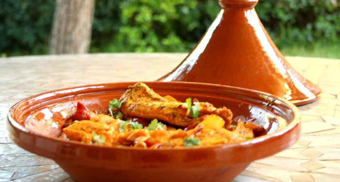 https://www.cuisineaddict.com/blog/wp-content/uploads/2019/01/Tajine_marocain_une-1080x580.jpg
